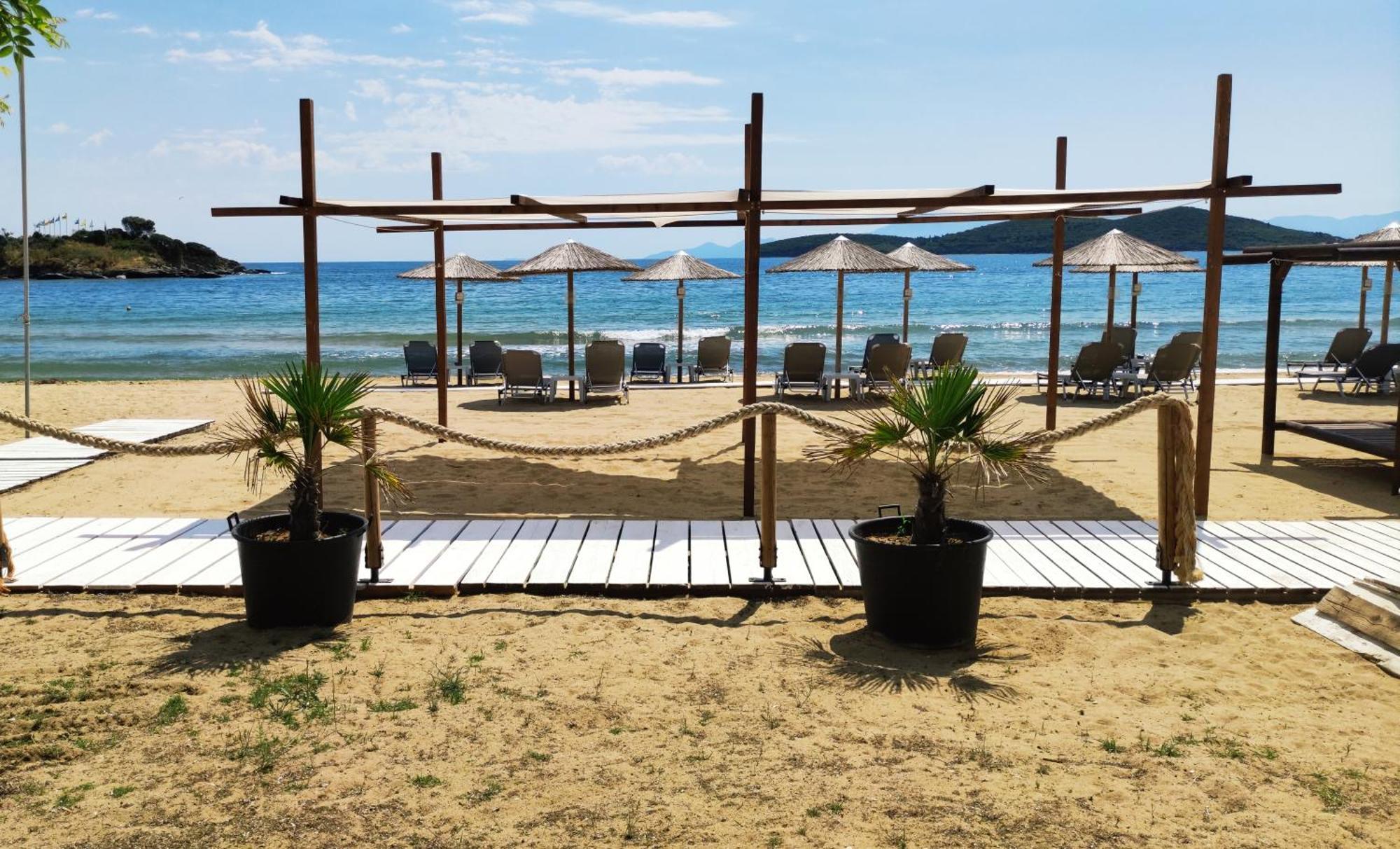 Sea View Apartments Nikos Nea Peramos  Exterior photo