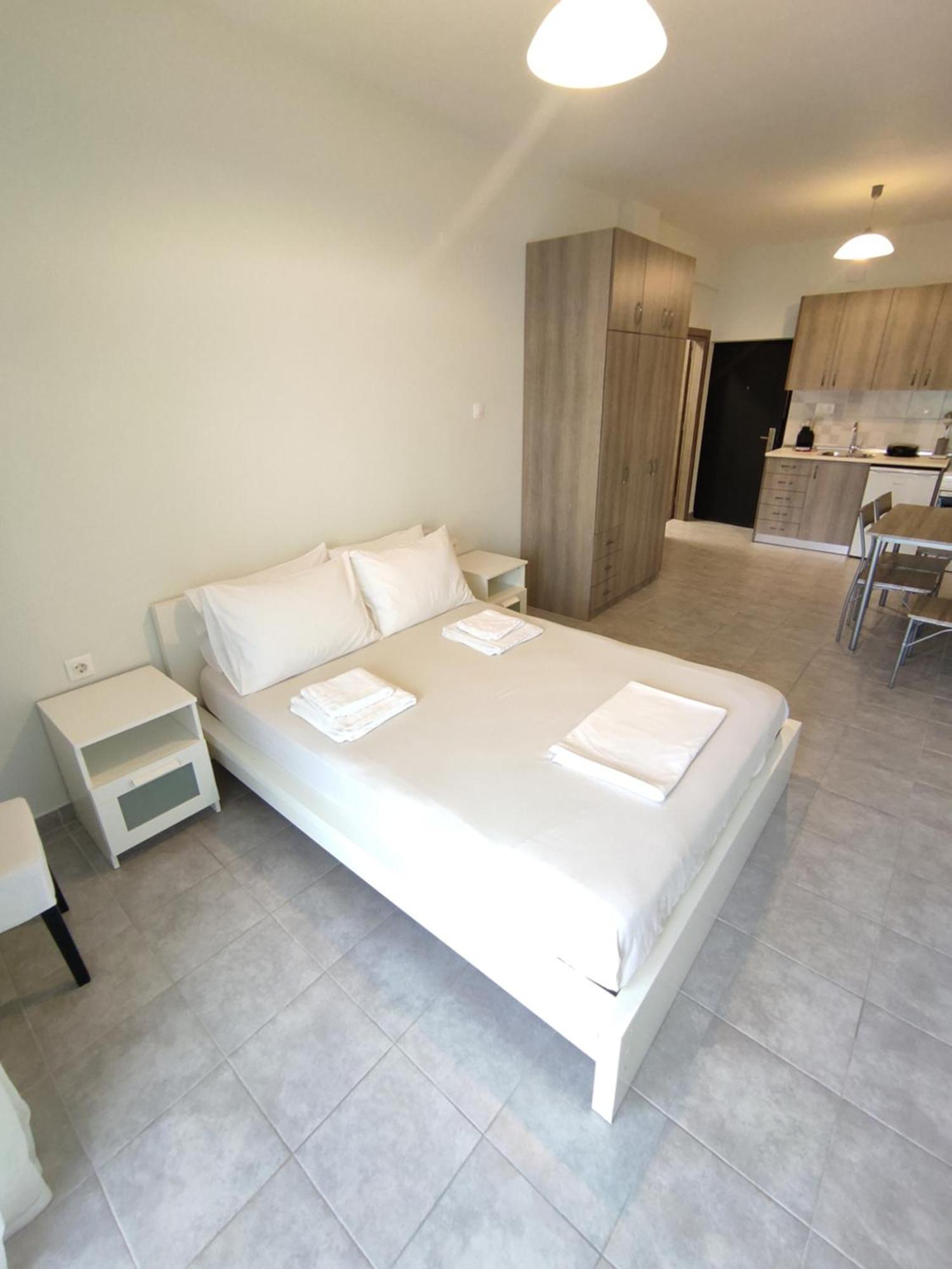Sea View Apartments Nikos Nea Peramos  Exterior photo